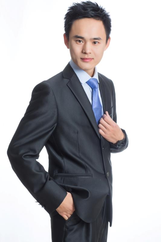 张强证件照3.jpg