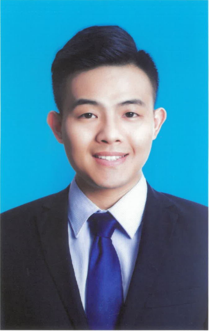 余历志形象照.png